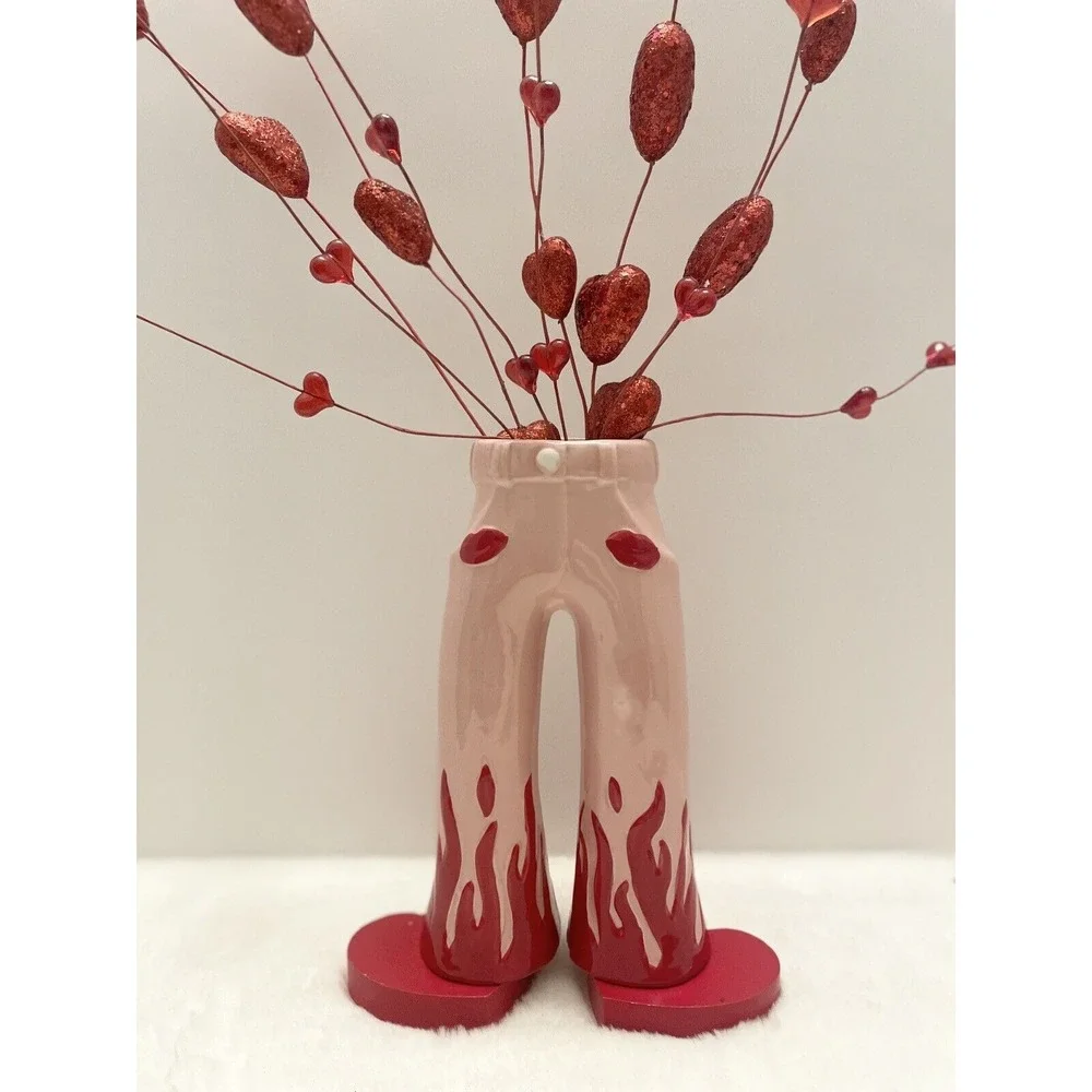 VALENTINES Day Ceramic Hot Pants‎ Vase Decor NEW